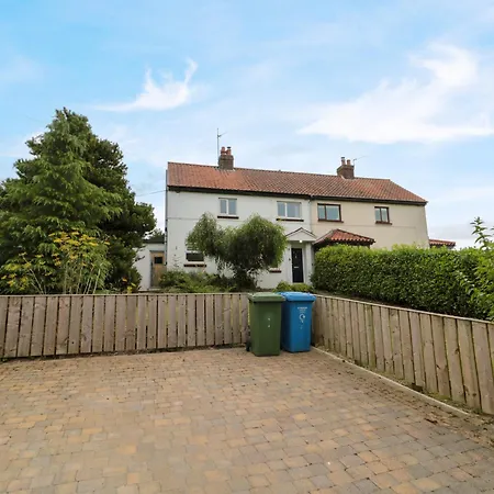 بيت للعطل 7 Dale End