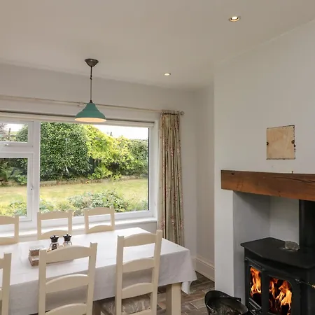 7 Dale End بيت للعطل *